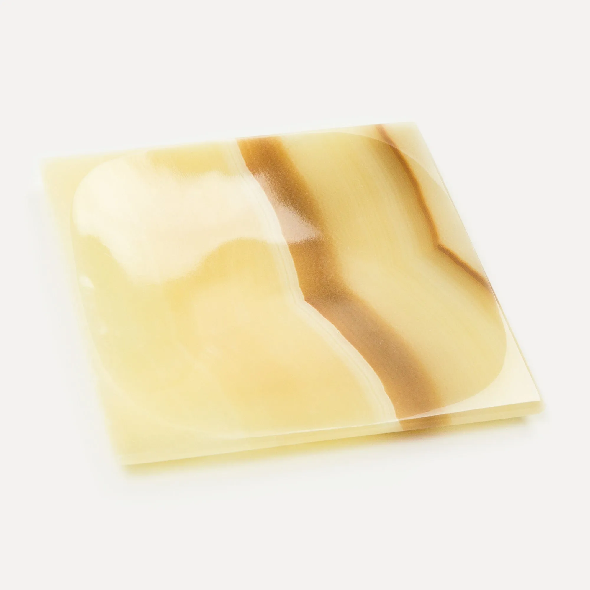 Amenia Alabaster Plate