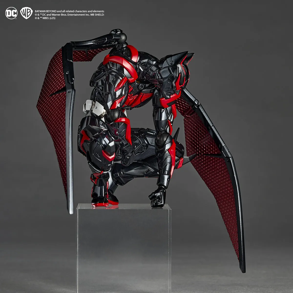 Batman Beyond Revoltech Amazing Yamaguchi Action Figure Pre-order