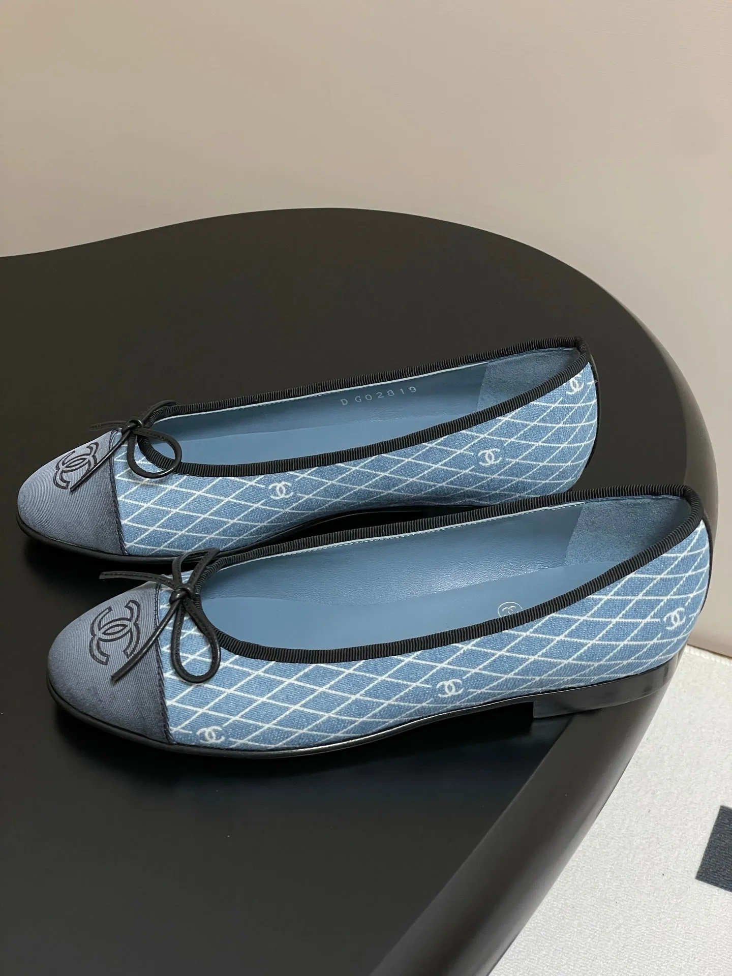 CC 25P Light Blue Black Quilted Denim