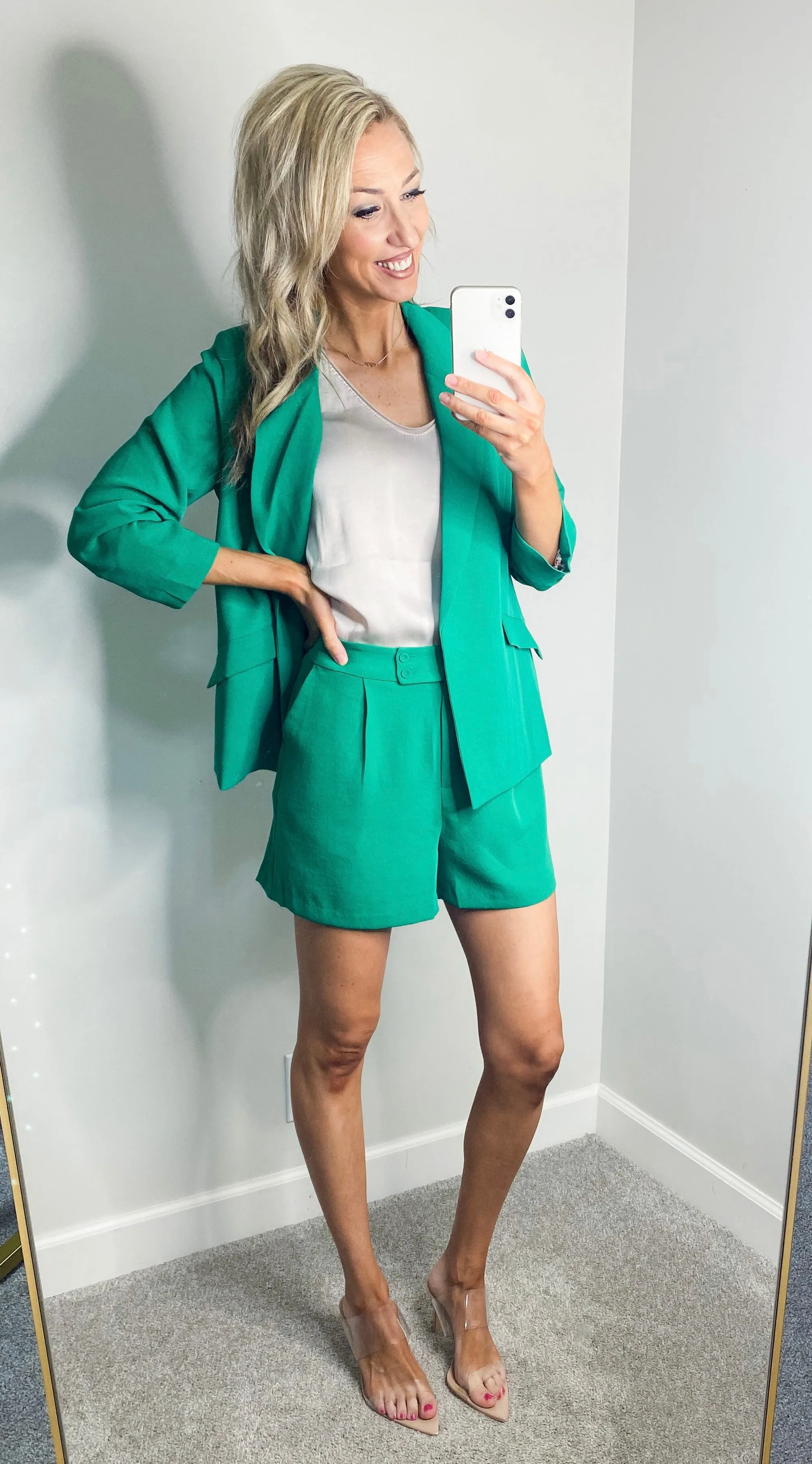 Demi High Waisted Elastic Shorts (Green)