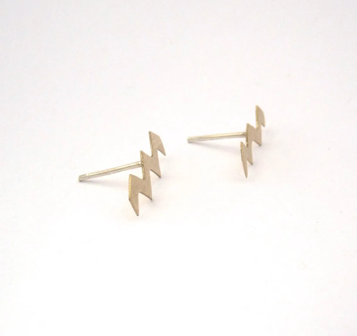 Distinctive and Stylish, Hand-Made, Zig Zag Chevron Ear Studs - 0143