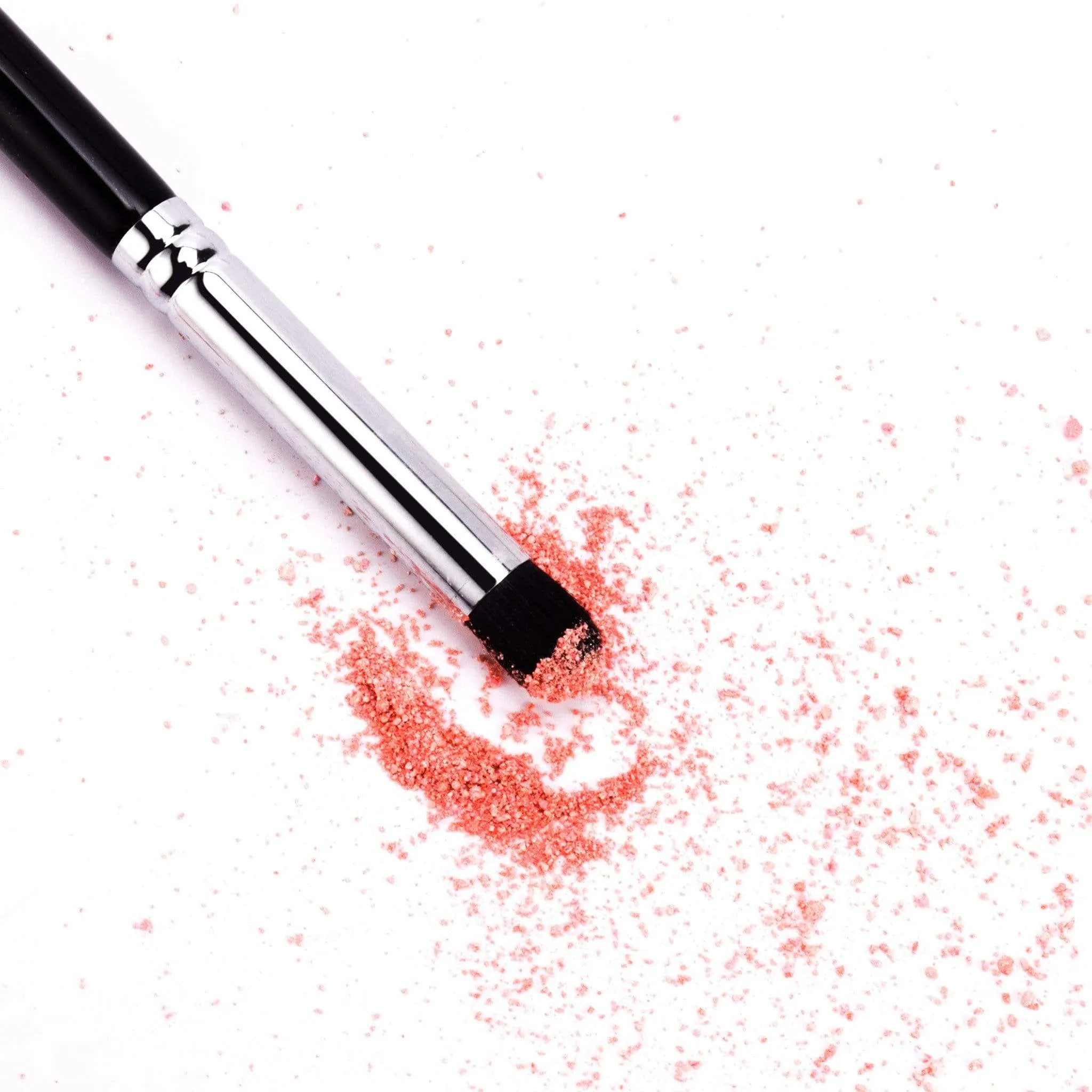 E814 - SMALL SMUDGE BRUSH