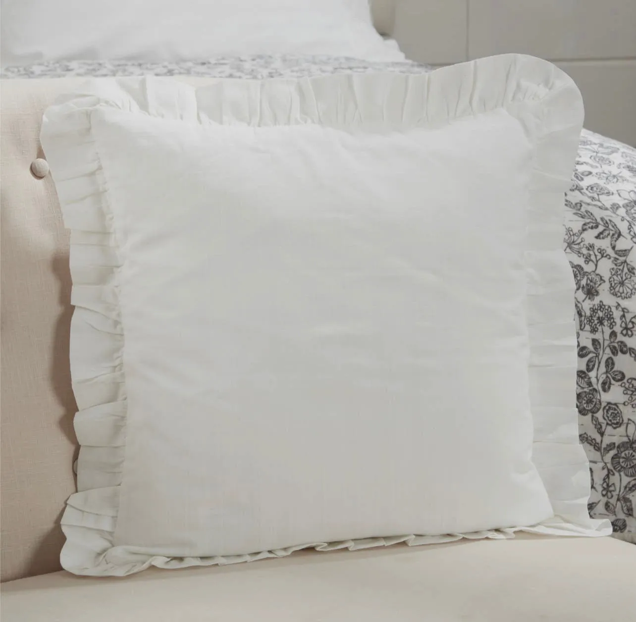 Emily Pillow Cover