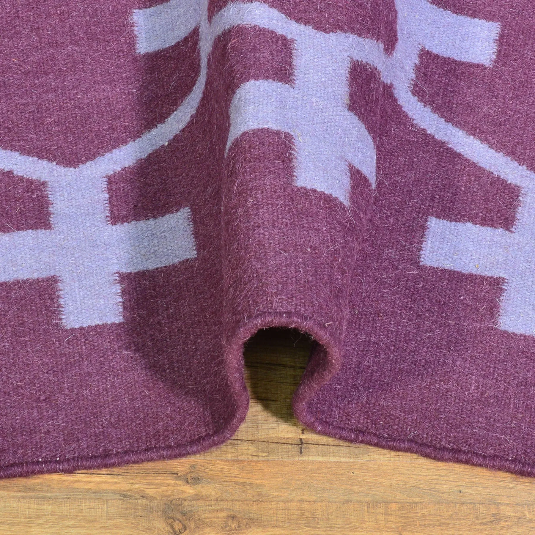 Hand-Woven Geometric Design Purple Color Wool Rug (Size 4.1 X 6.2) Cwral-8661