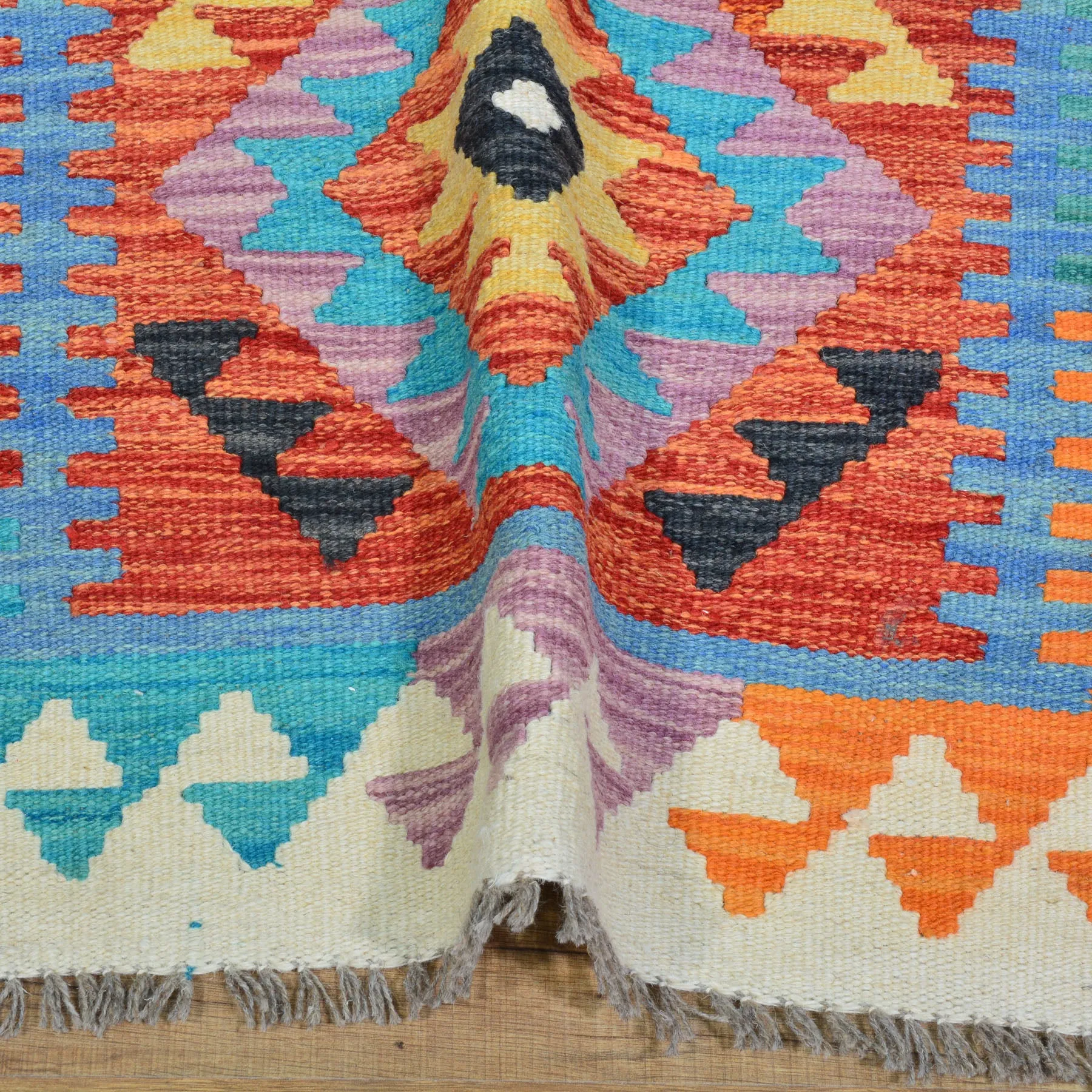 Hand-Woven Reversible Momana Kilim Handmade Wool Rug (Size 2.6 X 16.1) Cwral-10098