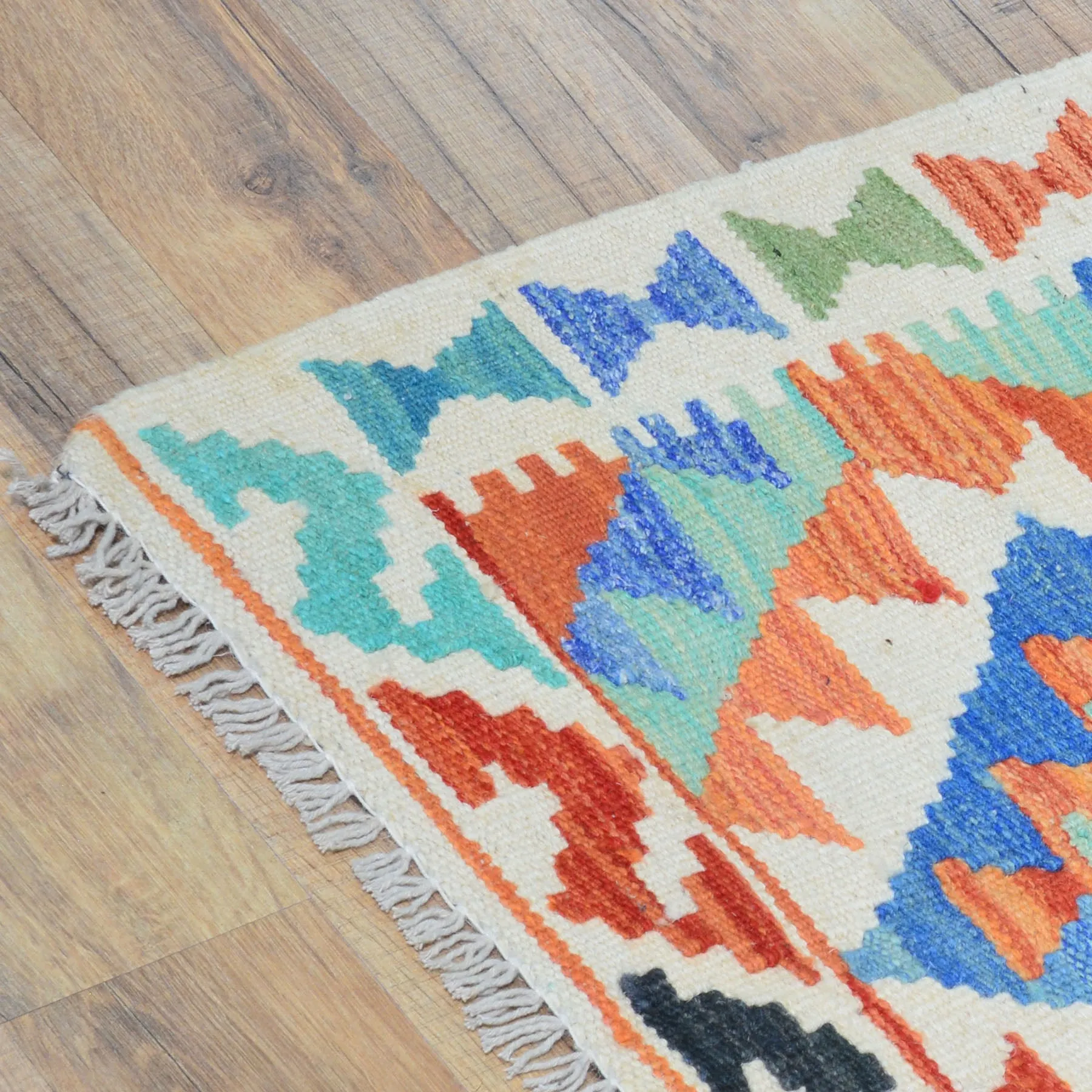 Hand-Woven Reversible Tribal Kilim Handmade Wool Rug (Size 1.11 X 2.7) Cwral-9384