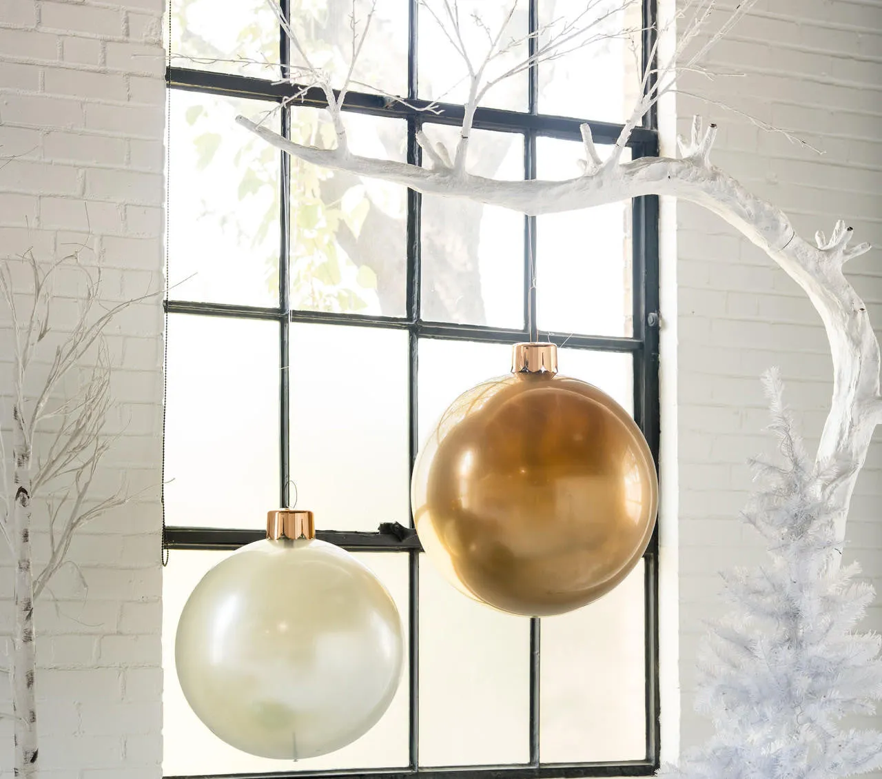 HOLIBALL- 30" VINTAGE GOLD INFLATABLE BALL