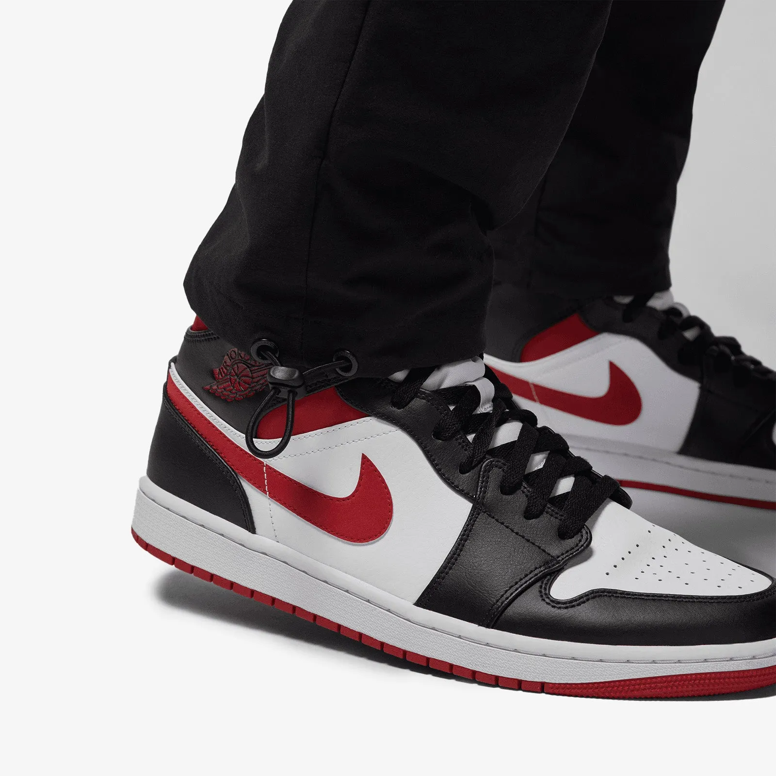 Jordan Essential Woven Pants - Black/White