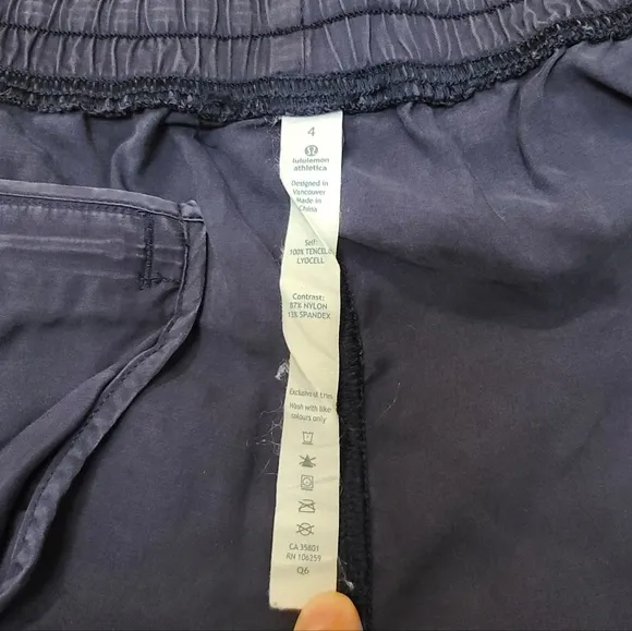 Lululemon Varsity Short Women Drawstring Purple High Rise Pockets Running Tencel