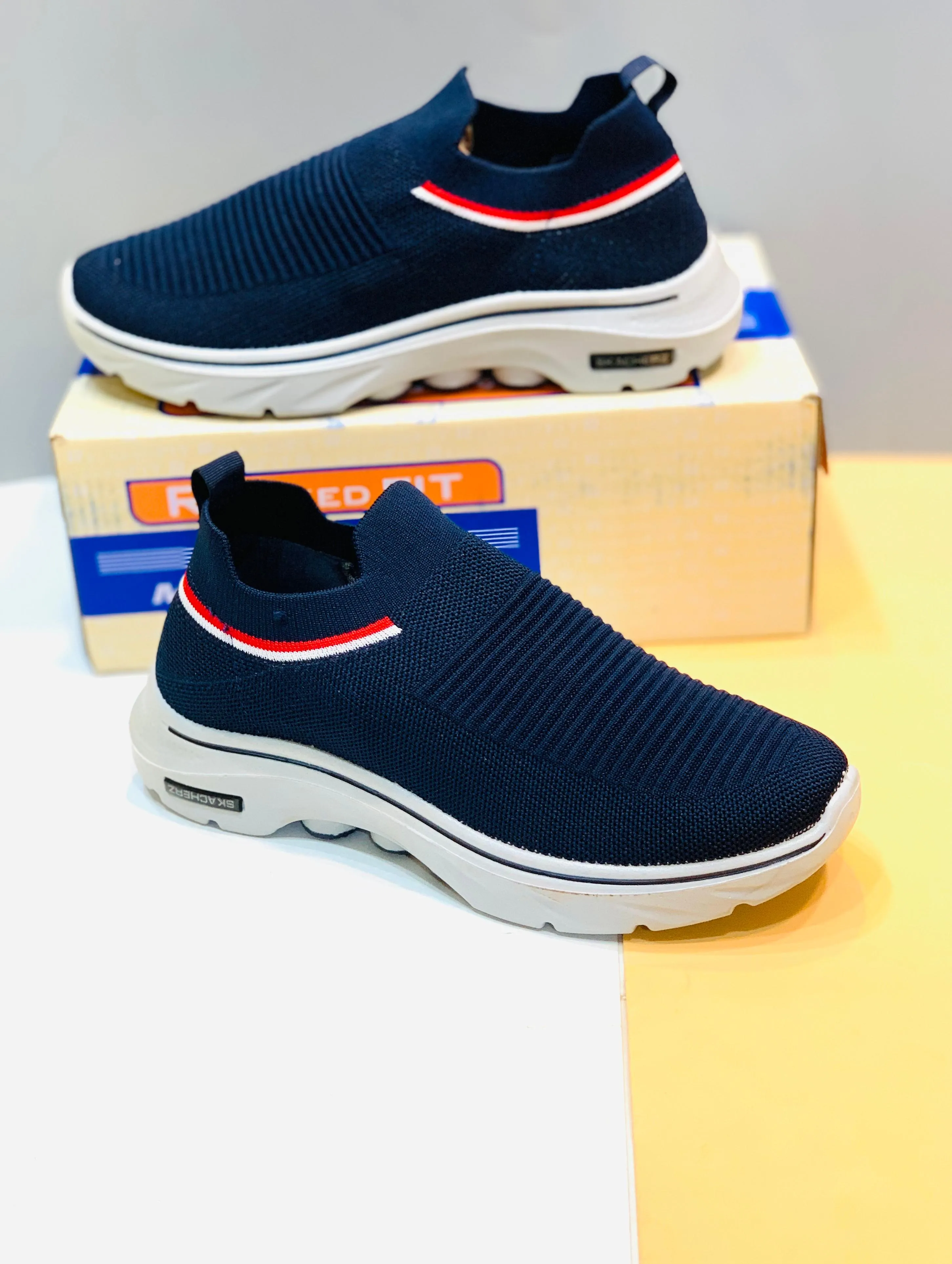 MF Skechers