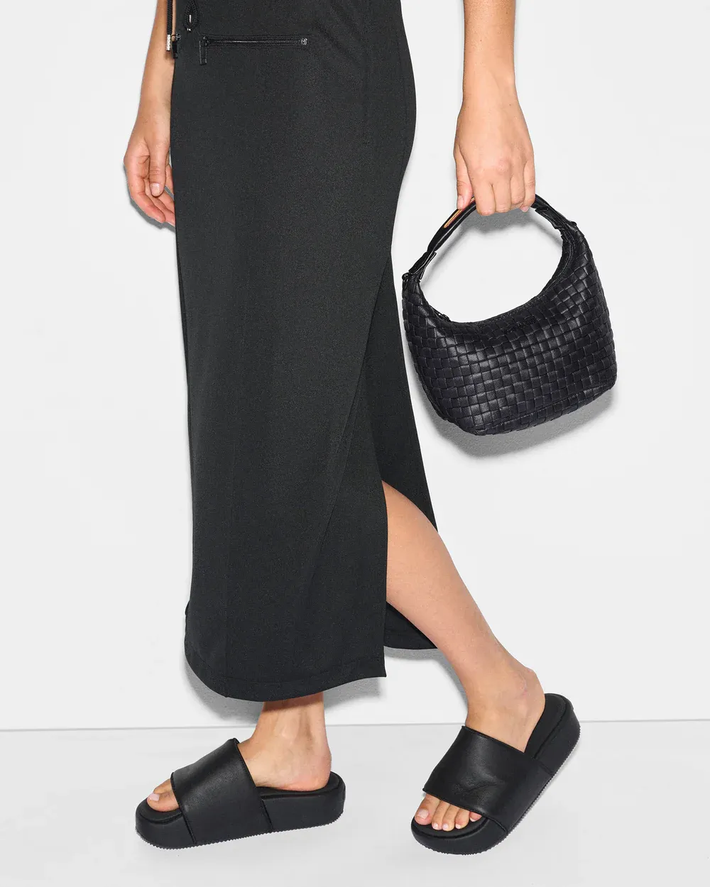 Mini Woven Hobo | Black