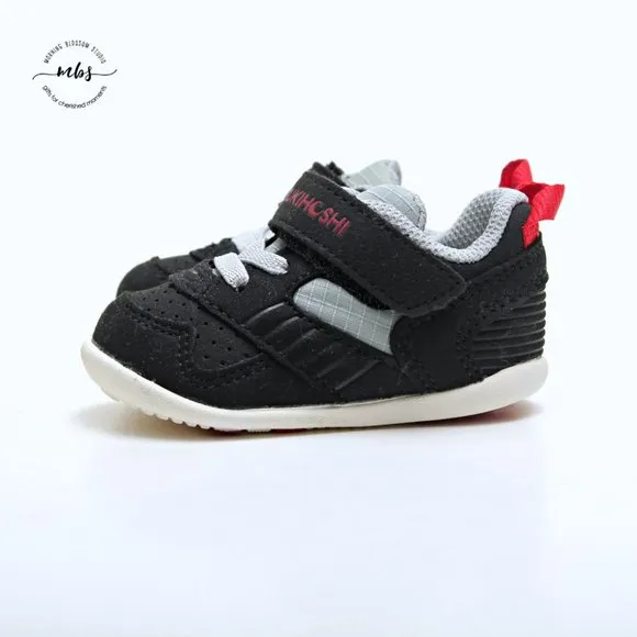 NIB Tsukihoshi Racer Kids Sneakers