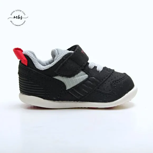 NIB Tsukihoshi Racer Kids Sneakers