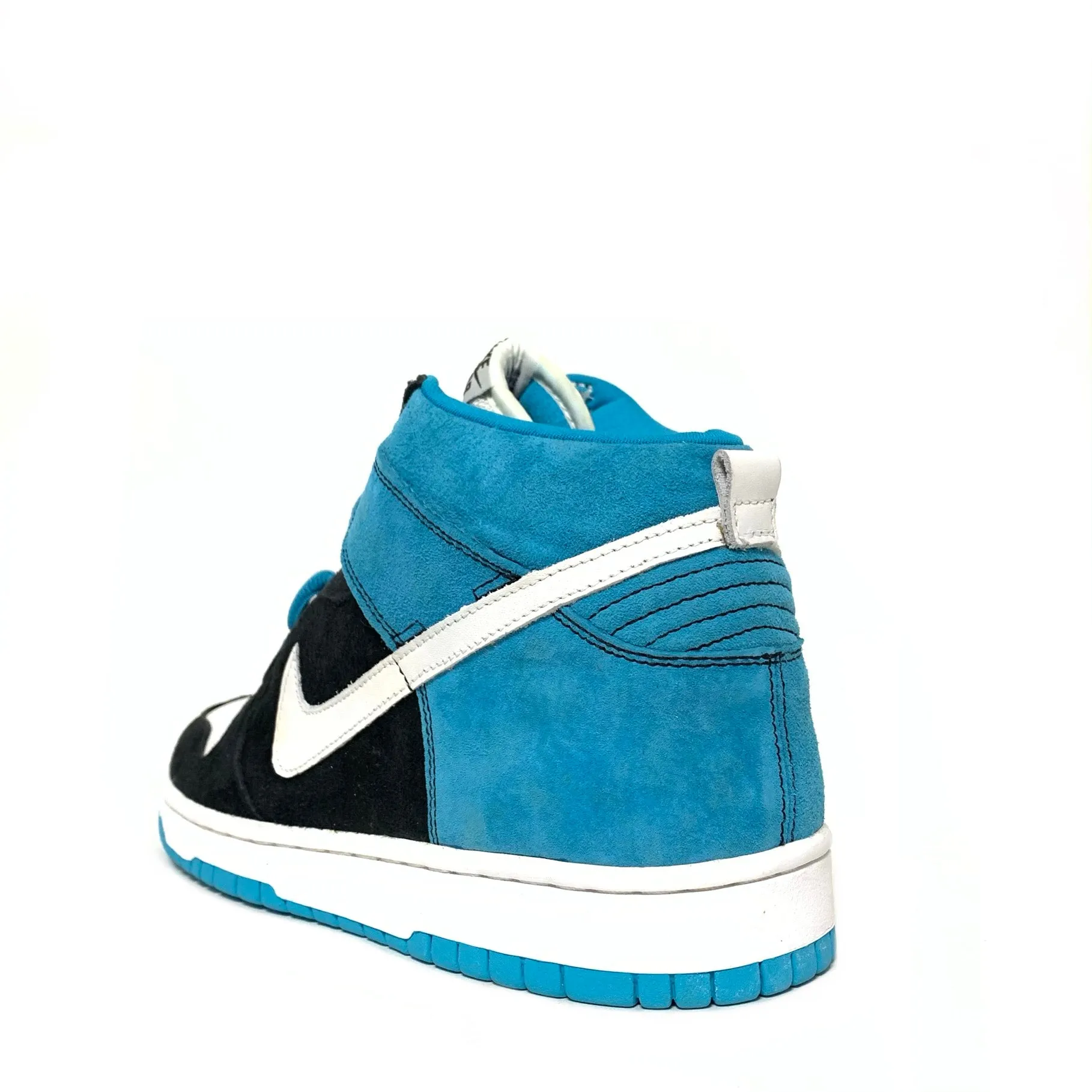 NIKE DUNK HIGH PRO SB SEND HELP
