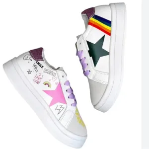 NWOT Lola   The Boys Colorful Star Sneakers with Rainbow Detail-Size 3