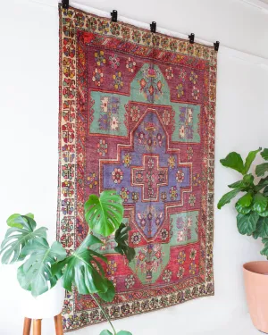 Semi-antique Manisa Yunt Mountain Rug 5'6"x8'
