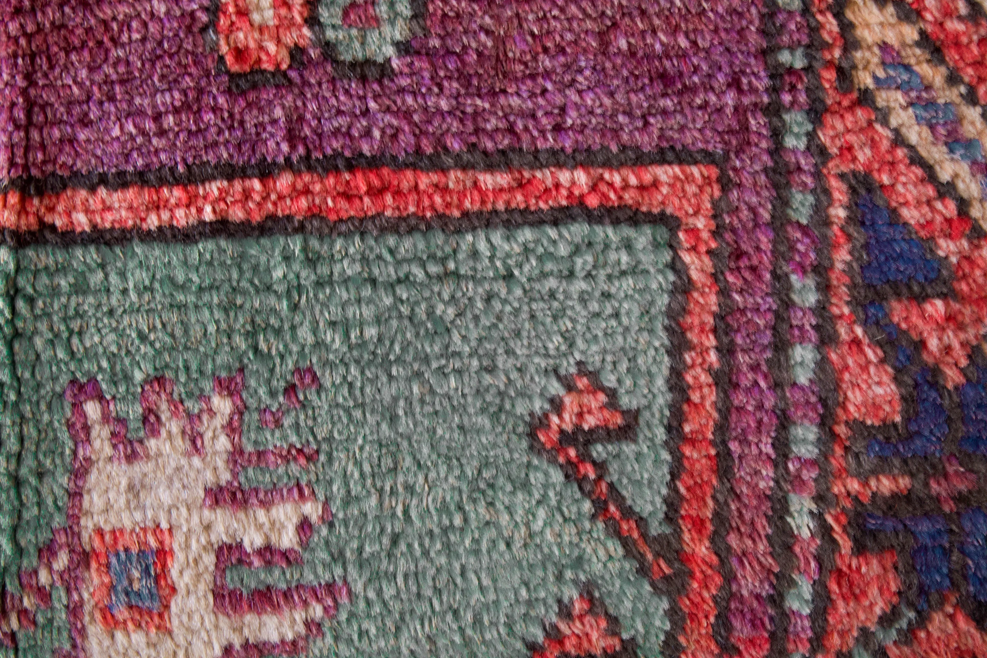 Semi-antique Manisa Yunt Mountain Rug 5'6"x8'