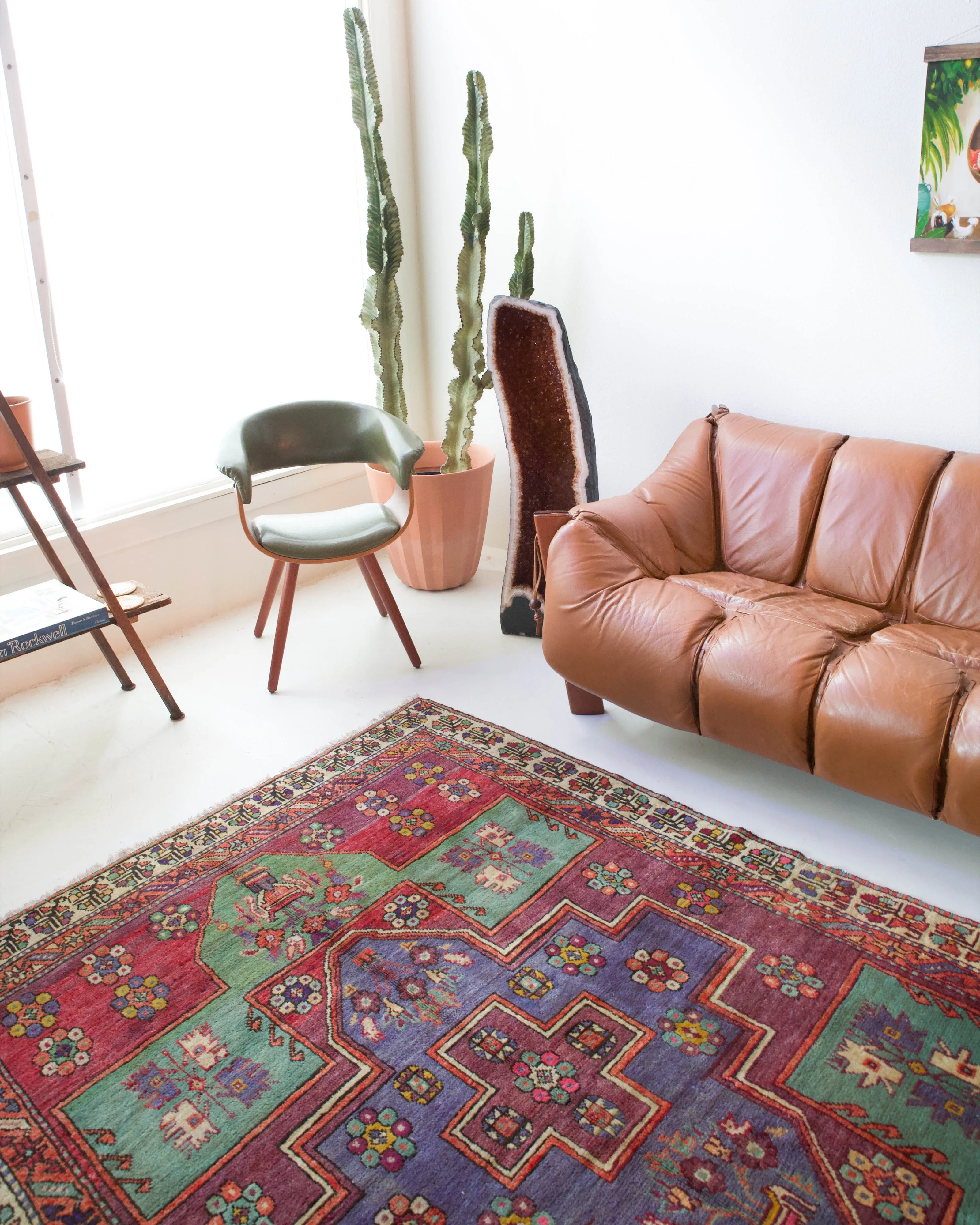 Semi-antique Manisa Yunt Mountain Rug 5'6"x8'