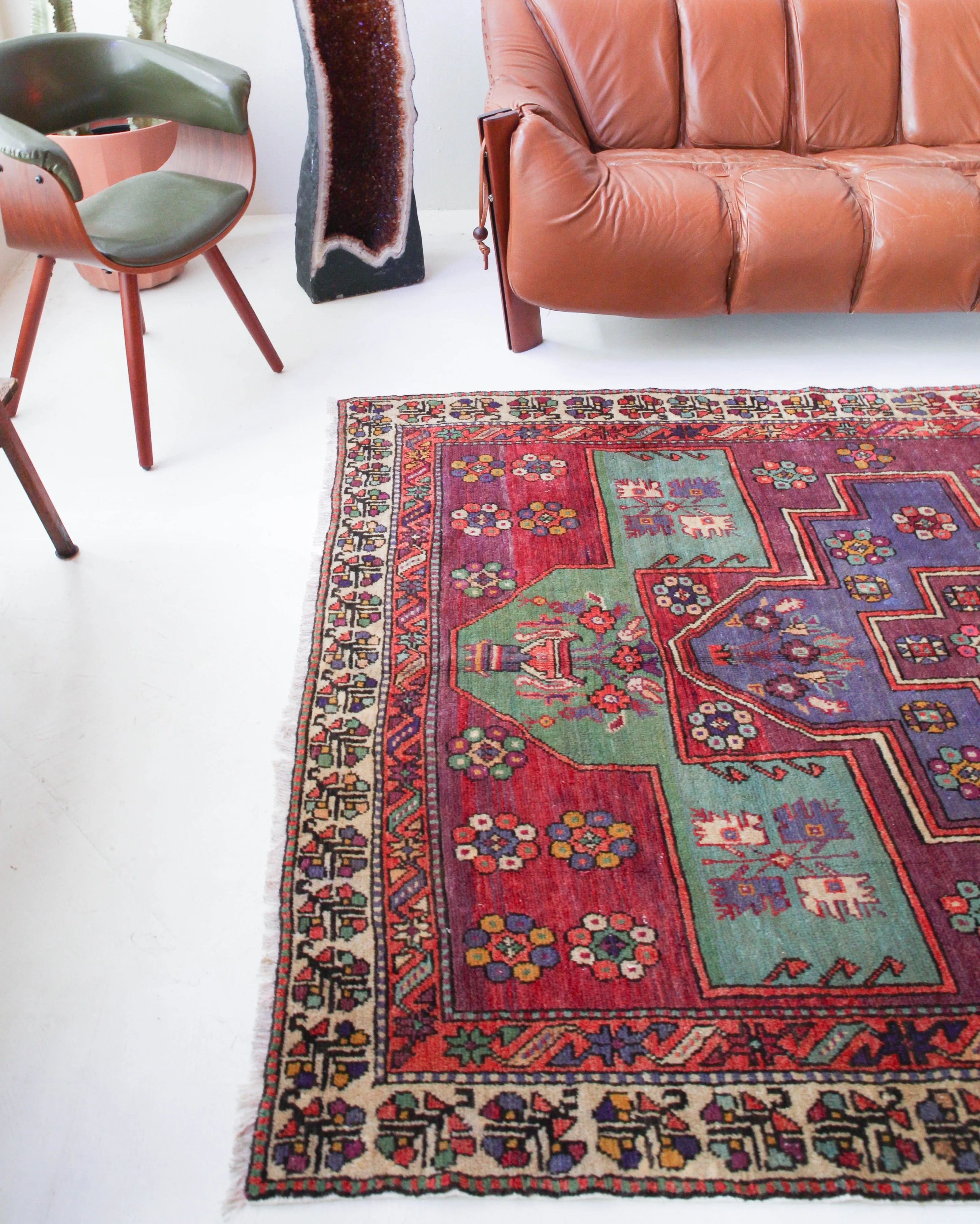 Semi-antique Manisa Yunt Mountain Rug 5'6"x8'