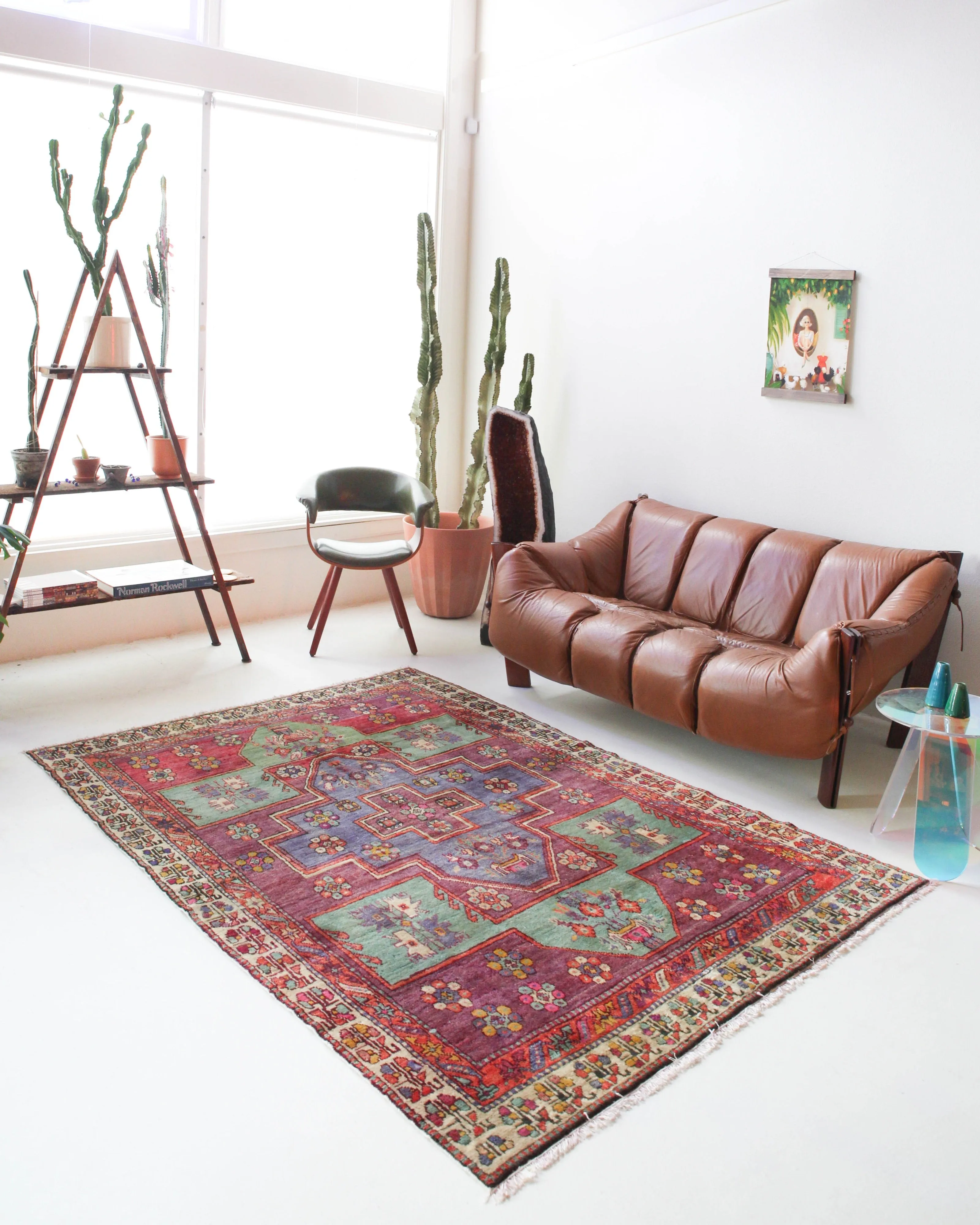 Semi-antique Manisa Yunt Mountain Rug 5'6"x8'