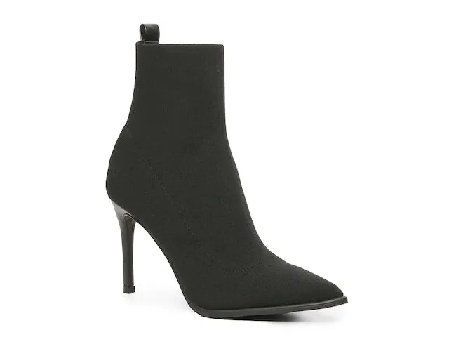 Steve Madden Ender Bootie