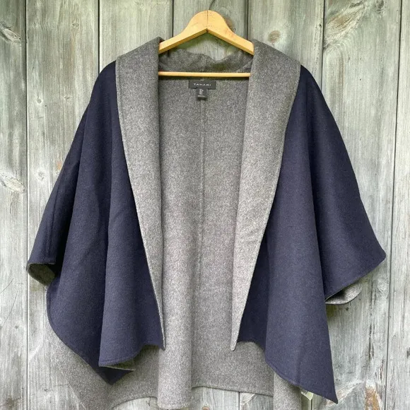 Tahari Women's Wool Blend Navy &amp; Grey Oversized Cape OS
