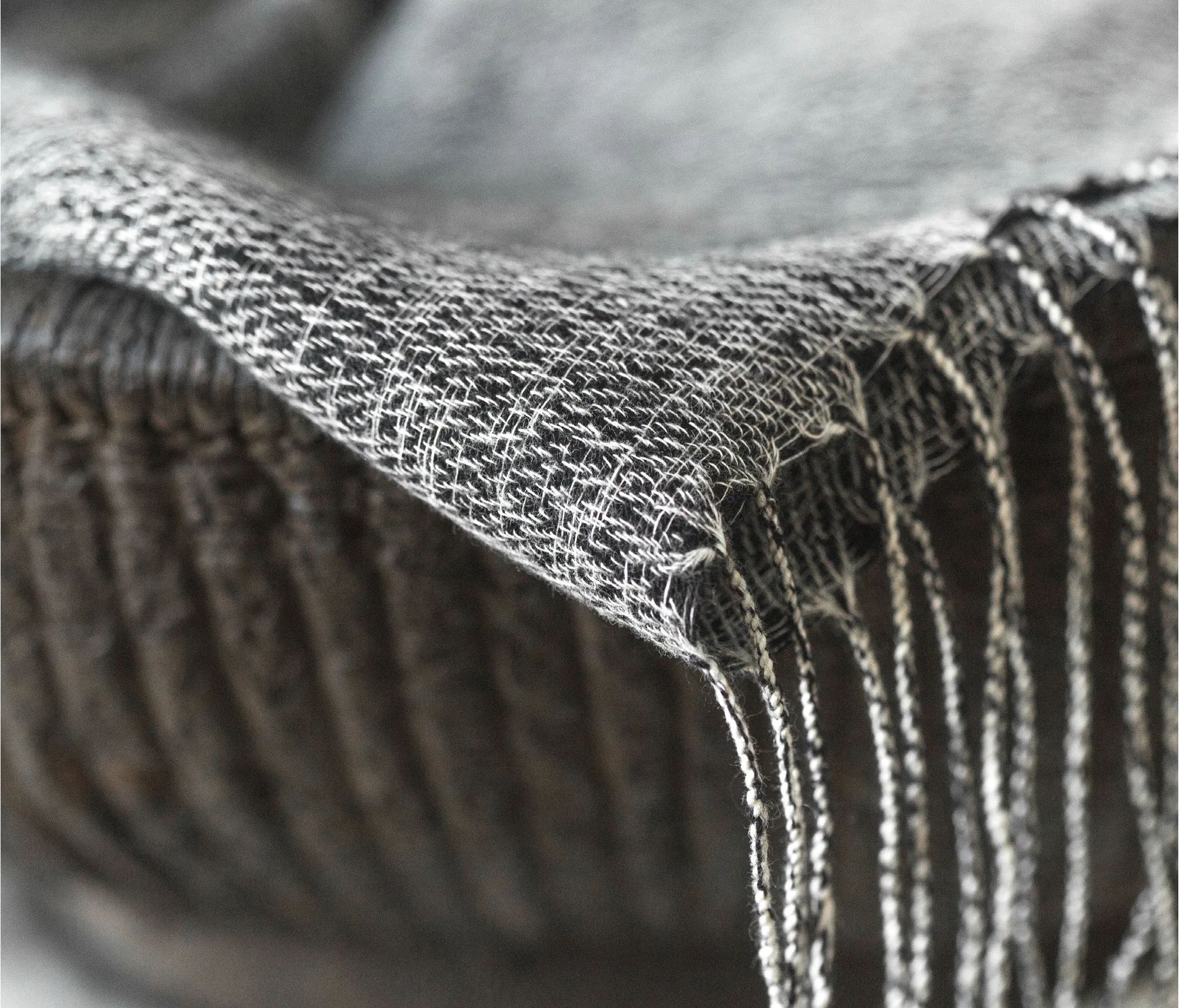 TURI  THROW