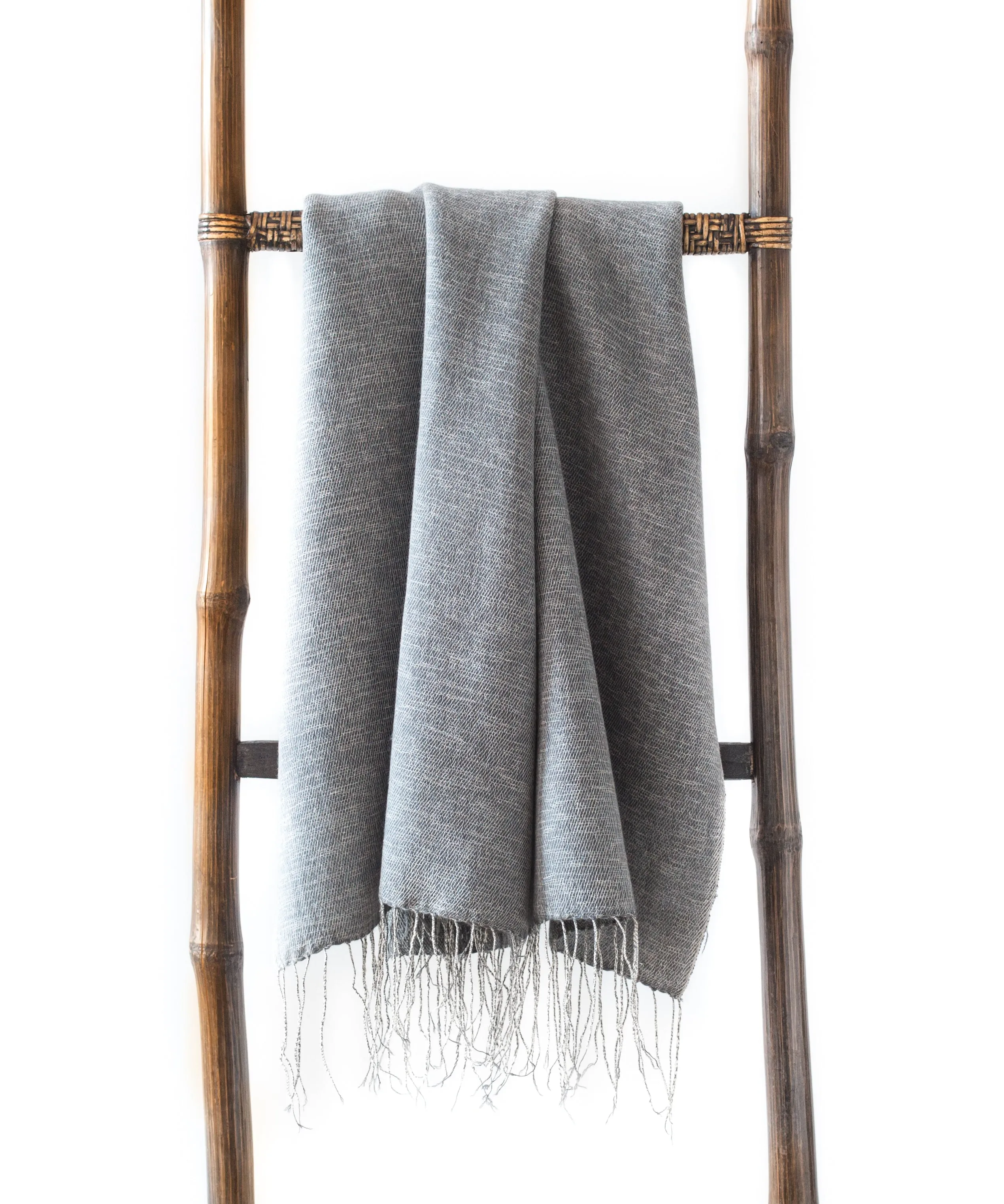 TURI  THROW