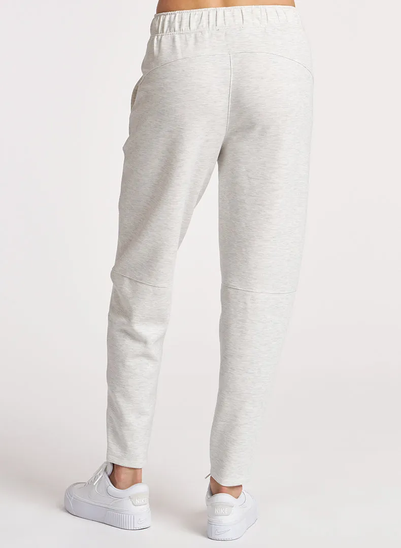 Ultraluxe Barrel Leg Zip Pant