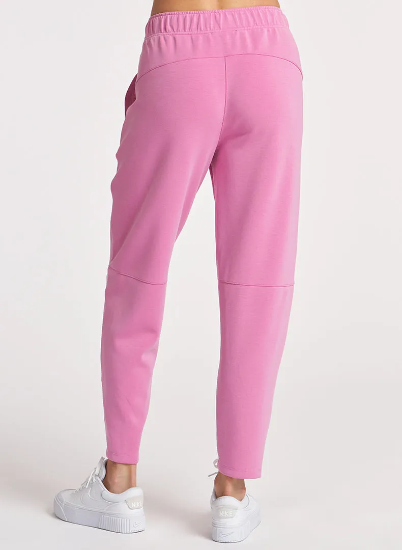 Ultraluxe Barrel Leg Zip Pant
