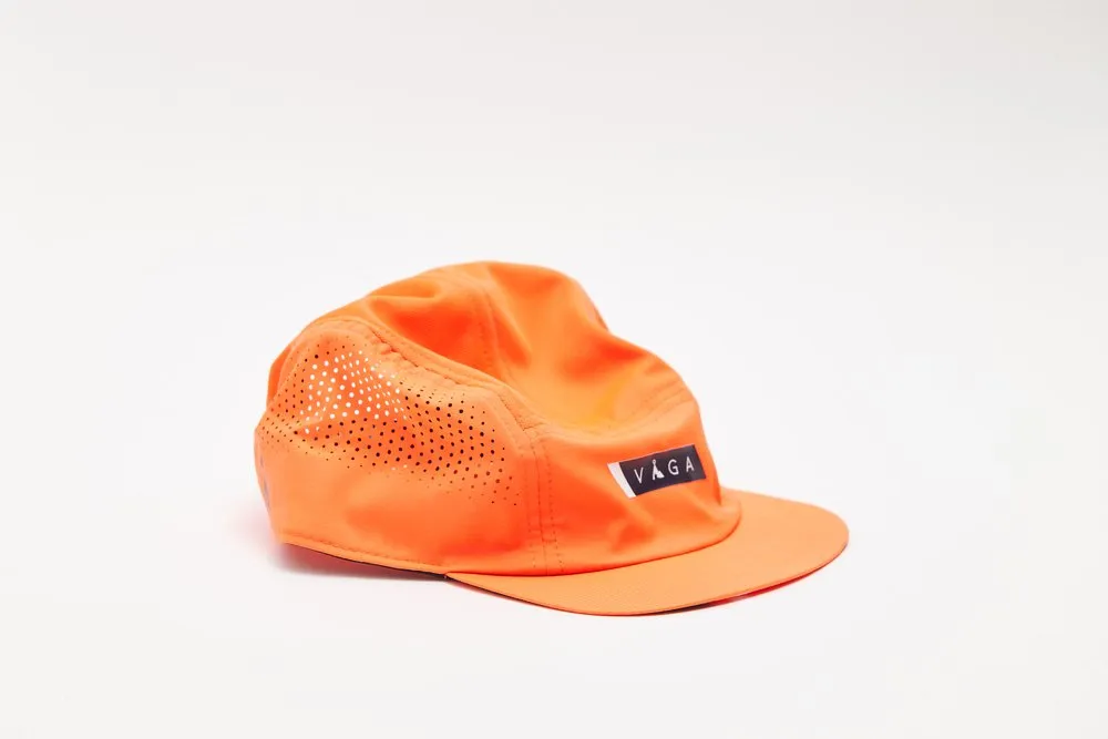 Vaga - Wind Resistant Feather Racing Cap