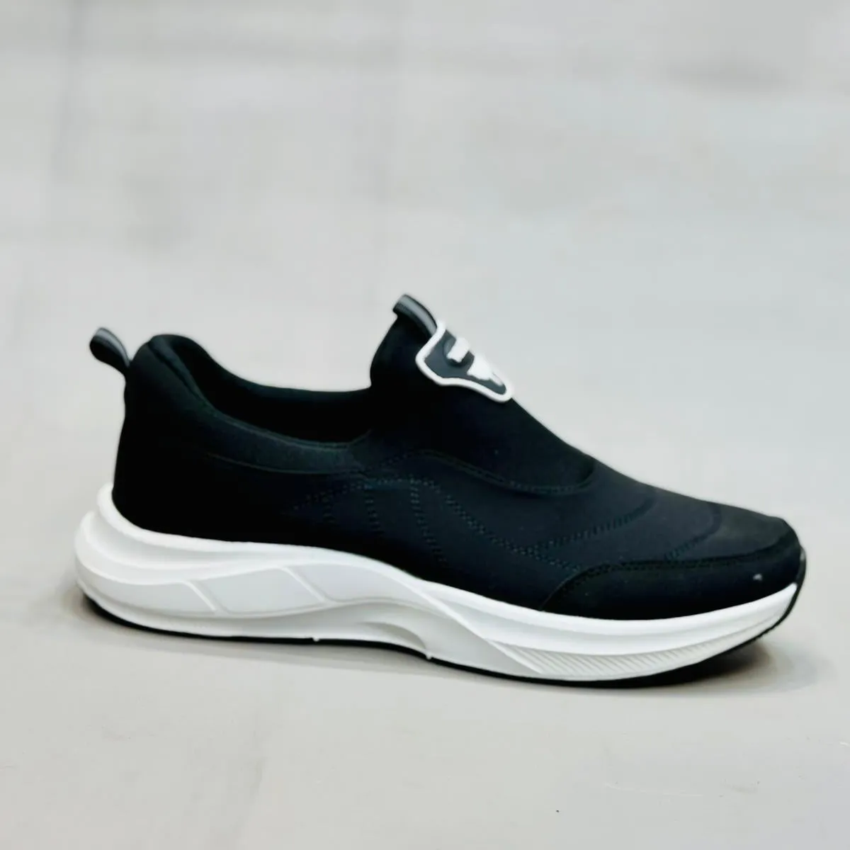 Walk Skechers - Black