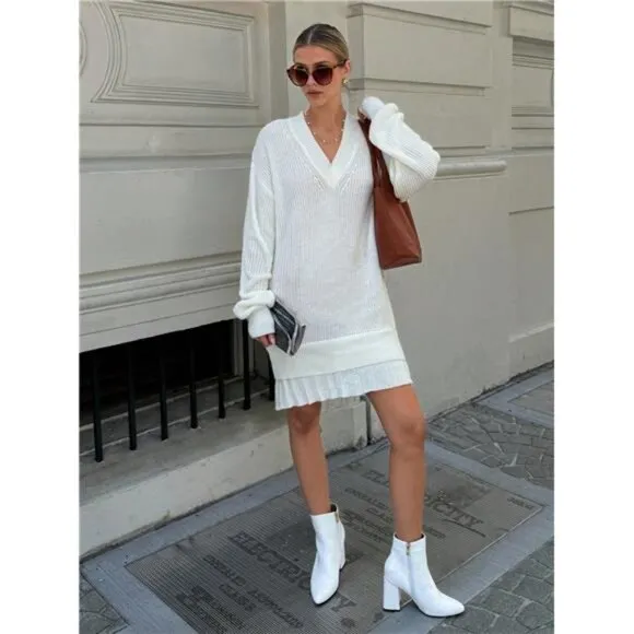 Women Woven Pletaed Detailed Sweater Dress